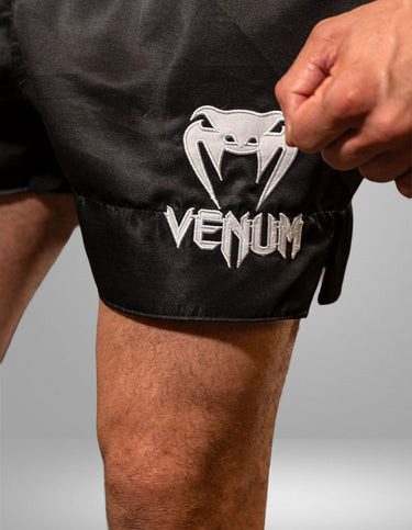 SHORT MUAY THAI VENUM CLASSIC