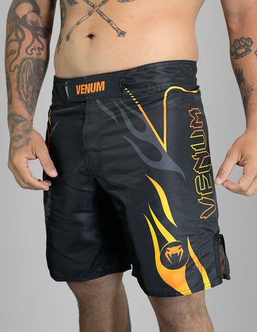 FIGHTSHORT VENUM GIANT FIRE UNMATCHED EDITION