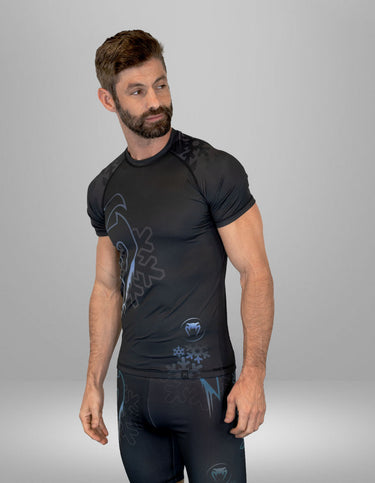 RASHGUARD VENUM GIANT ICE UNMATCHED EDITION - MANGA CURTA