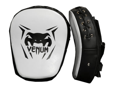 Manopla Venum Light Preta/Branco
