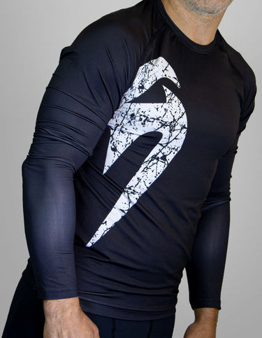 RASHGUARD VENUM GIANT CLASSIC BLACK M/L