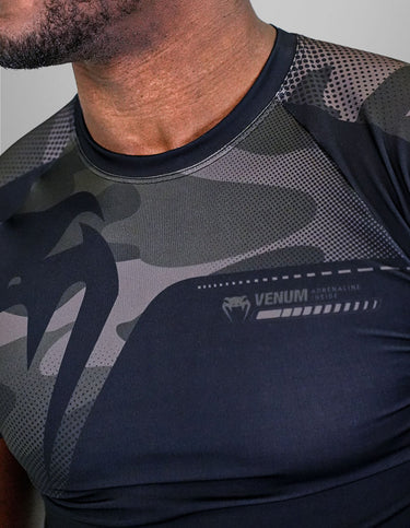 RASHGUARD VENUM GIANT TITAN