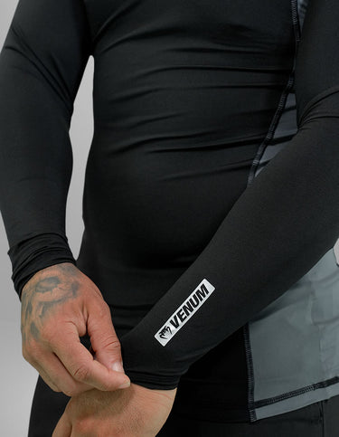 RASHGUARD VENUM UNMATCHED