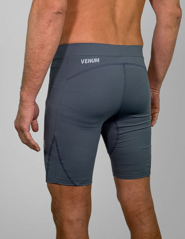 SHORT DE COMPRESSÃO VENUM TECHNICAL BASIC