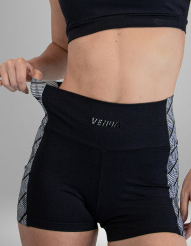 SHORT FEMININO VENUM LOGOMANIA